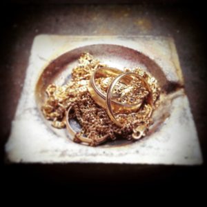 Stefanie-condes-maatwerk-oud-goud